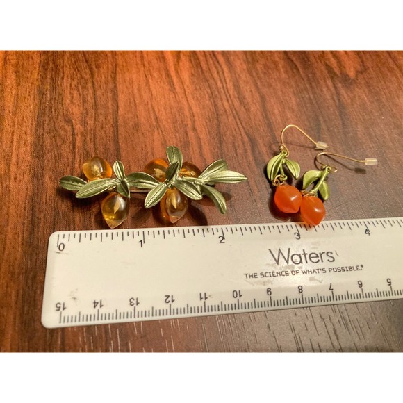 Retro Woman Luxury Design Glazed Plant Green Leaves Brooches and earring new - Picture 3 of 6